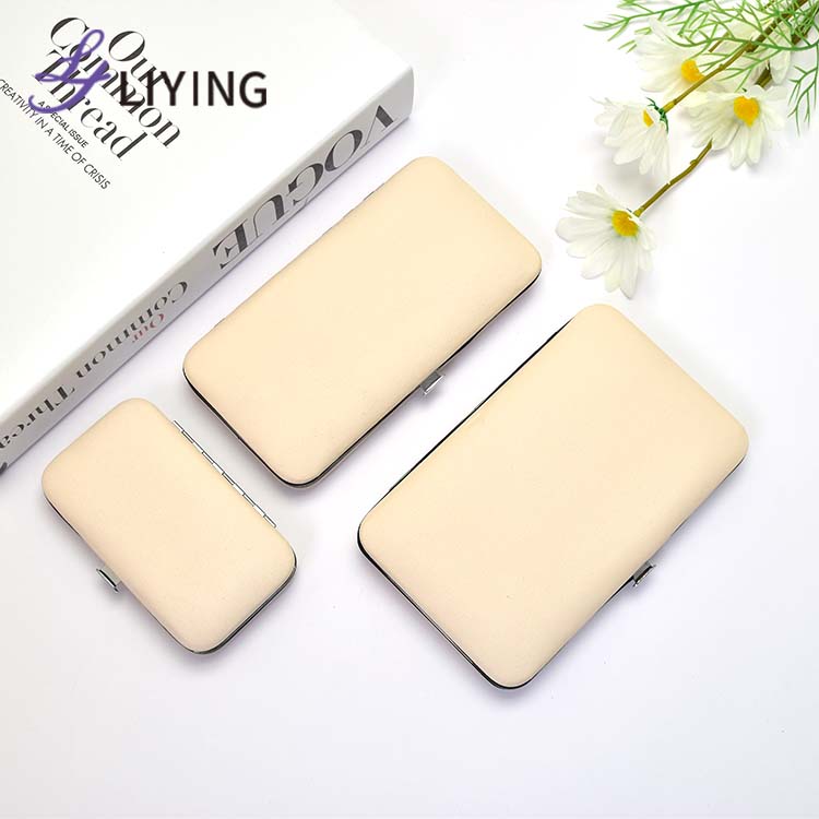 Hot Online Sales Professional Stainless Steel Luxurious Nail Clippers Kit Pedicure Care Tools Multi-Functional Manicure Set Box